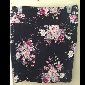 Charlotte Russe Mini Skirt Sz Lg